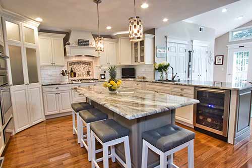 Transitional Kitchen Remodel by Kitchen King Inc. project photo